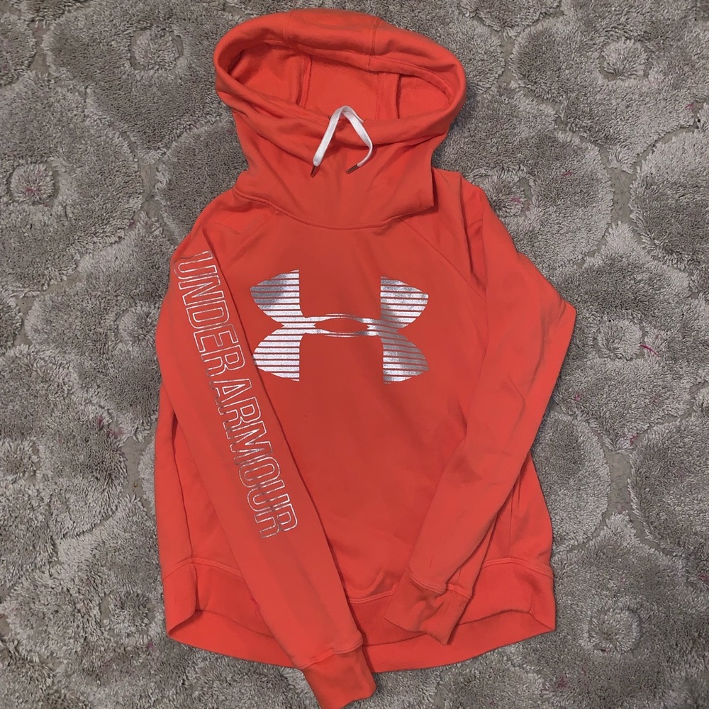 Coupe neck sweatshirt